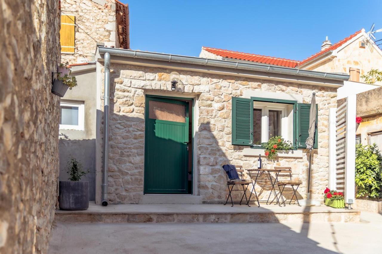 Small Stone House Luka Zadar Extérieur photo